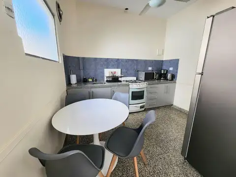 Depto Tipo Casa en Alquiler 47 años