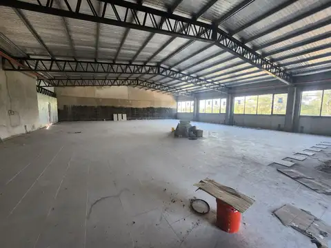 colectora oeste loma verde 1000