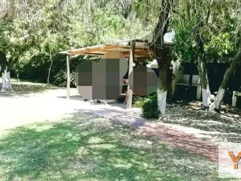 Belisario Roldan e/ La Piedad y Amancay
