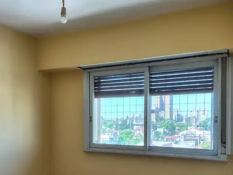 Departamento en Alquiler en Villa Luro, $ 450.000