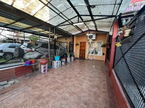 CASA 3 AMBIENTE VENTA GLEW C/GARAGE PATIO PARRILLA