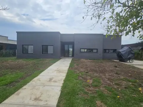 Casa en Venta - El Cantón, barrio Norte