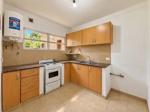Casa en Alquiler en Pilar Del Lago, USD 800
