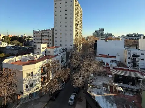 Tronador 4000, Piso 6