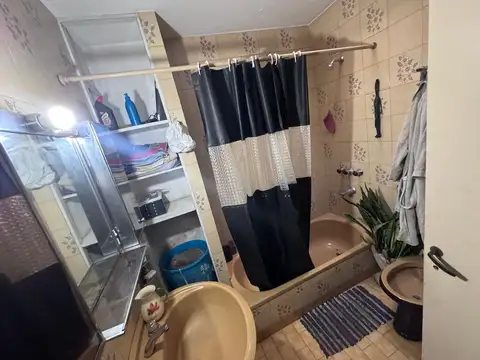 Depto Tipo Casa en Venta 56 años