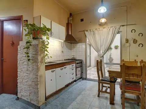 PH en Venta en Pompeya, CABA