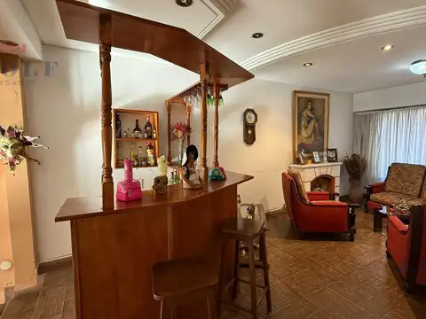 Casa en Venta en General San Martin, USD 360.000