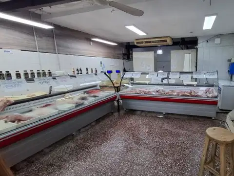 Av. San Martín 751 , Piso 0