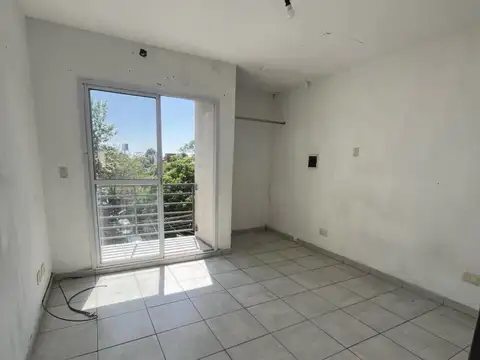 Departamento en Alquiler en Munro, $ 600.000