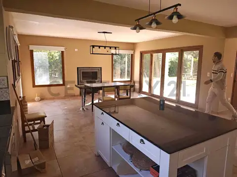 Quinta en Alquiler en Ingeniero Maschwitz, USD 2.000