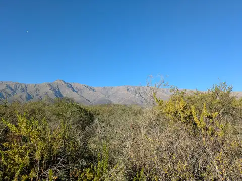 Se vende excelente terreno con vista a la montaña en San Javier, Traslasierra, Cordoba