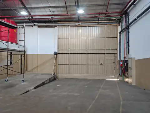 Galpón en alquiler en Barracas de 1.600 m2