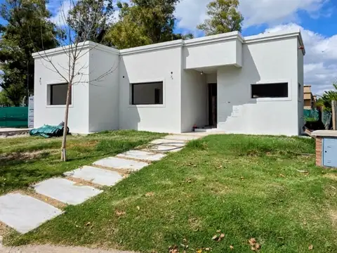 Casa en vent en Santa Lucia Pilar del Este | VCO Propiedades