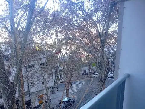 Avenida Dorrego e/ Lemos y Avenida Corrientes