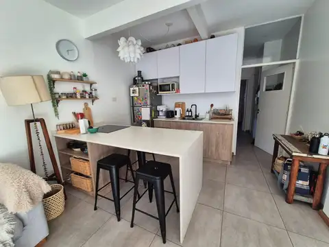 Depto Tipo Casa 5 ambientes con 2 baños