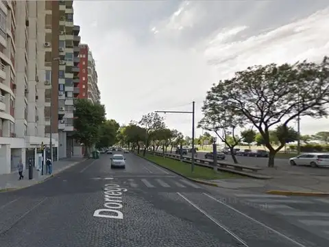 Alquiler Departamento Rosario 3 dormitorios.  Dorrego / Río frente a parque excelente vista.