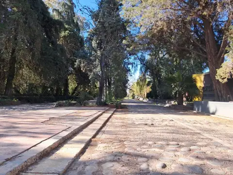 VENTA DE TERRENO EN BARRIO PRIVADO CLUB DE CAMPO
