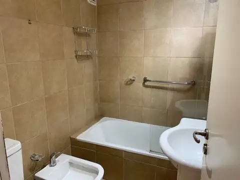 Departamento 3 ambientes con 2 baños