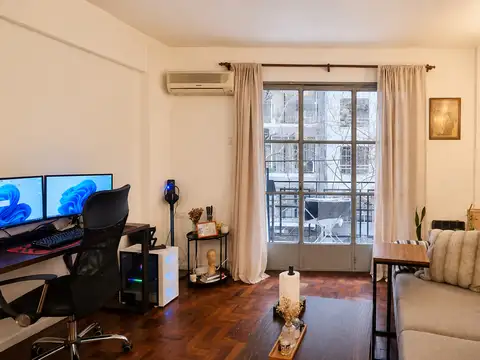 Juan María Gutiérrez 2500, Piso 2
