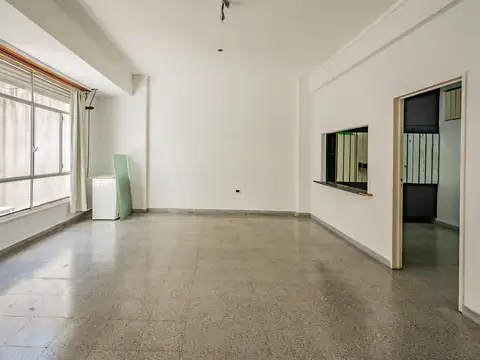 Marcelo Torcuato de Alvear 900