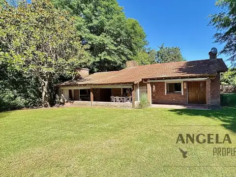 Casa 3 ambientes con 2 baños