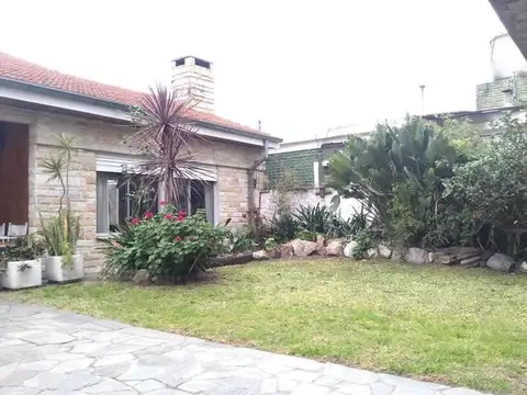Depto Tipo Casa en Venta de 3 dormitorios