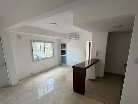 Departamento en Alquiler de 3 dormitorios