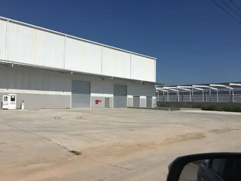 Galpon en Alquiler A Estrenar