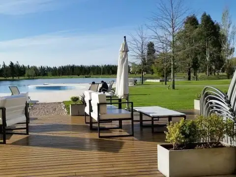 Terreno en Venta en Club Miralagos, USD 110.000