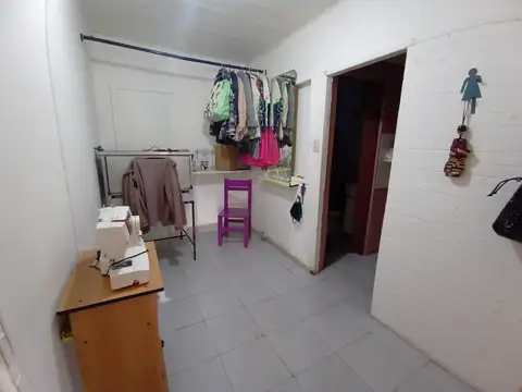 Casa en Venta en González Catan, USD 50.000