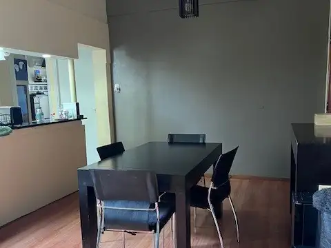 Cochrane 2600, Piso 2