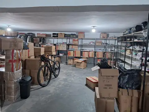 Galpon en Alquiler 35  mts Fondo