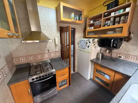 Depto Tipo Casa 5 ambientes con 2 baños