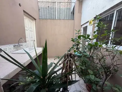 Depto Tipo Casa en Venta 25 años