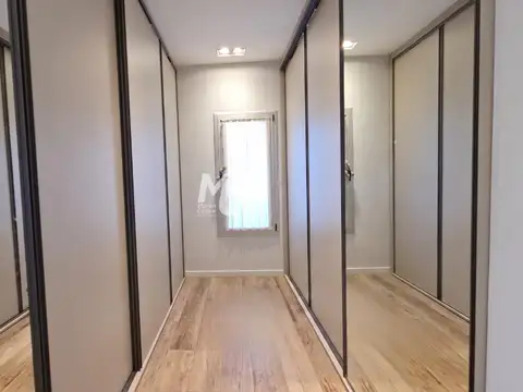 Casa en Alquiler de 5 dormitorios