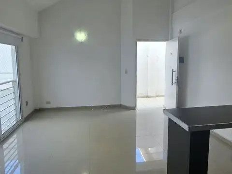 Departamento en Alquiler en Villa Ortuzar, $ 900.000