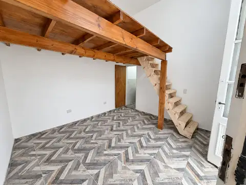 Depto Tipo Casa en Venta de Monoambiente