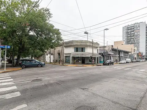 Av. Tte. Gral. Juan Domingo Perón 3500