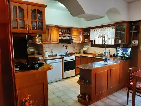 Casa en Venta en Moron, USD 195.000