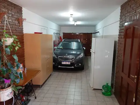 HERMOSO CHALET A  4 C/RIV, 4 DORM, GGE 2 AUTOS