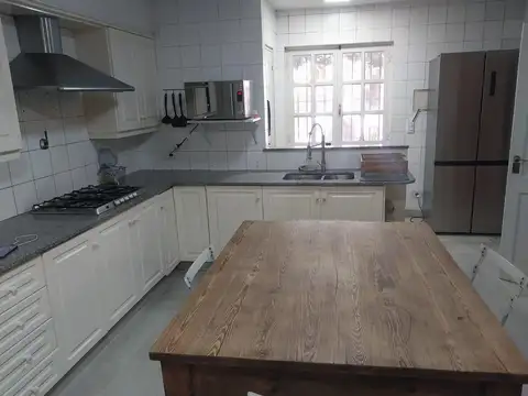 Casa en Alquiler al Noroeste
