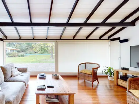 Casa en Venta en City Bell, USD 1.500.000