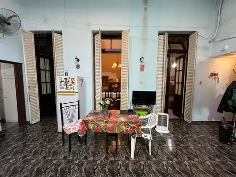Depto Tipo Casa en Venta 40 años