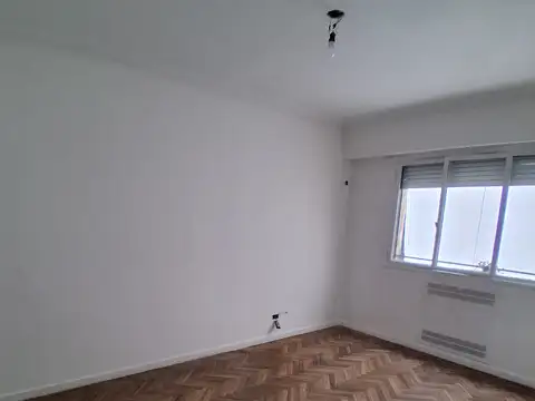 Laprida 2000, Piso Lap