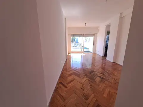 Departamento en Alquiler en Paternal, $ 700.000