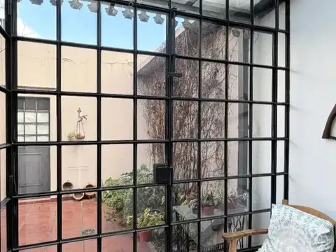 VENTA CASA 4 AMBIENTES CON PILETA PARRILLA RECICLADA - OPORTUNIDAD