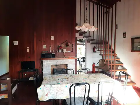 Se vende casa 5 amb con lote de 998m2 en Gesell Zona Norte 