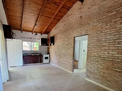 Casa en Venta en Funes, USD 100.000