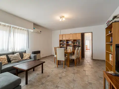 Departamento en Venta en Flores, USD 128.000