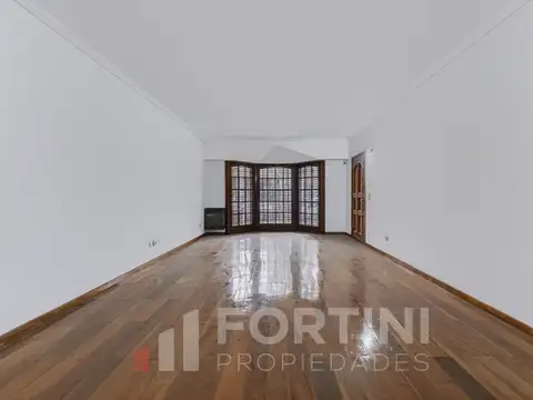 Alquiler Casa 4 ambientes Villa Ballester